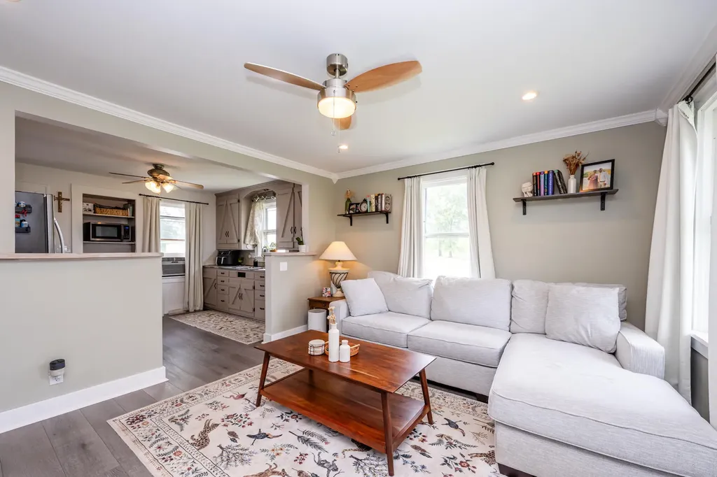 3156 W Lemon Creek Road Lake Charter Township MI 49106