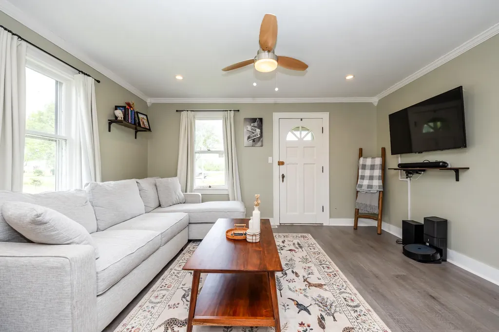 3156 W Lemon Creek Road Lake Charter Township MI 49106