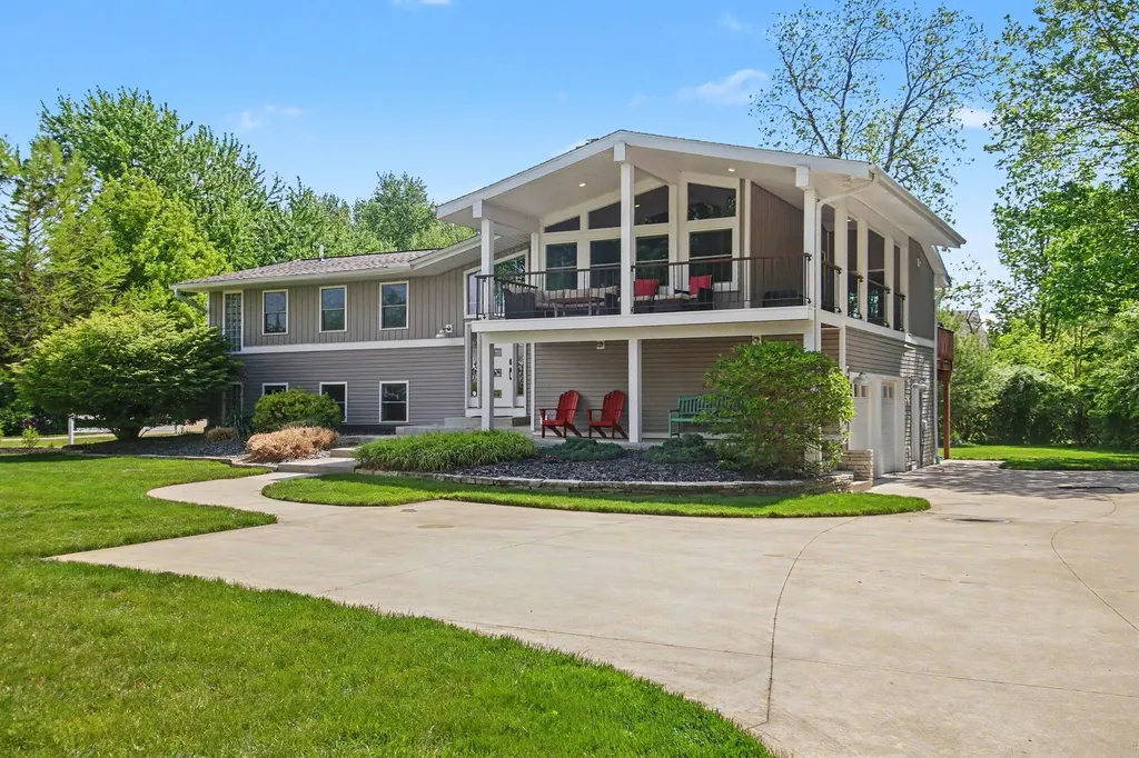 35 North Shore Drive Casco Township MI 49090