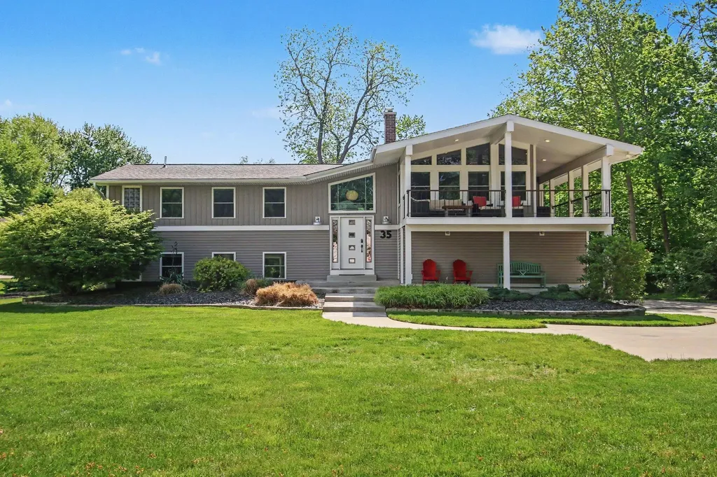 35 North Shore Drive Casco Township MI 49090