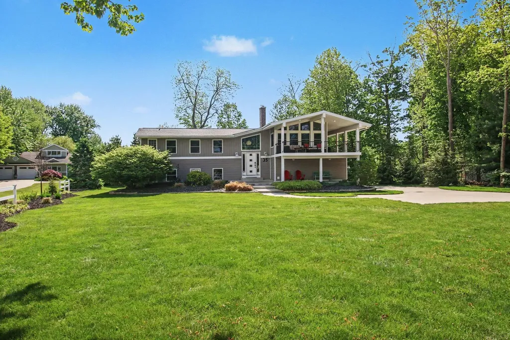 35 North Shore Drive Casco Township MI 49090