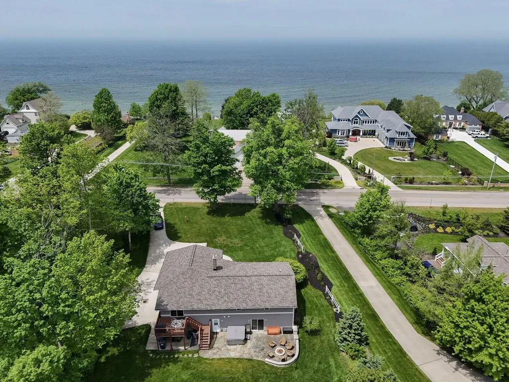 35 North Shore Drive Casco Township MI 49090