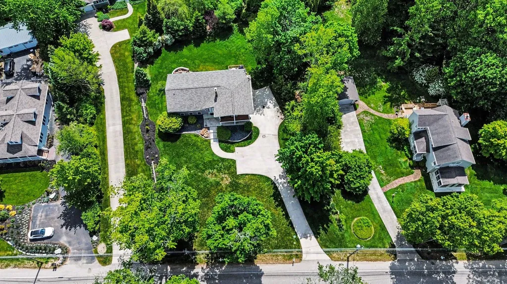35 North Shore Drive Casco Township MI 49090