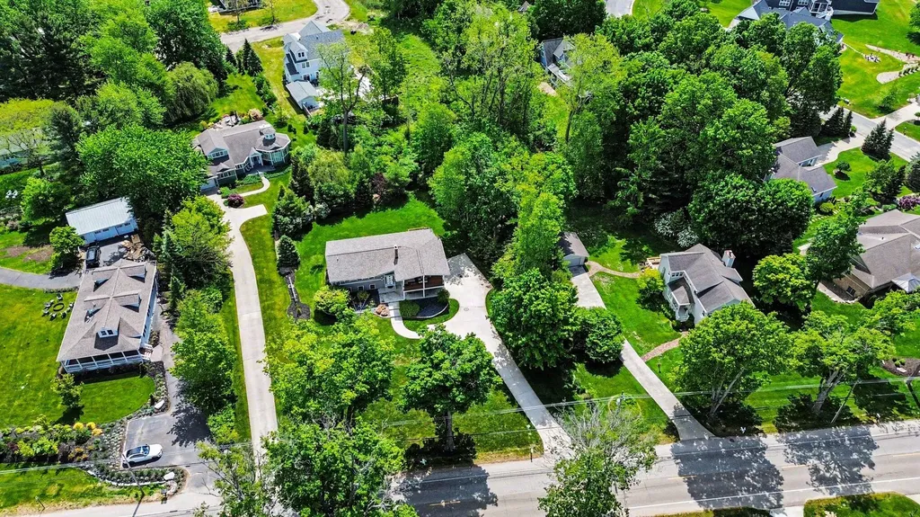 35 North Shore Drive Casco Township MI 49090