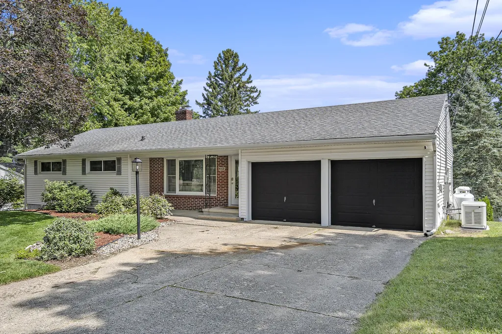 3509 Lake Allegan Drive Allegan Township MI 49010