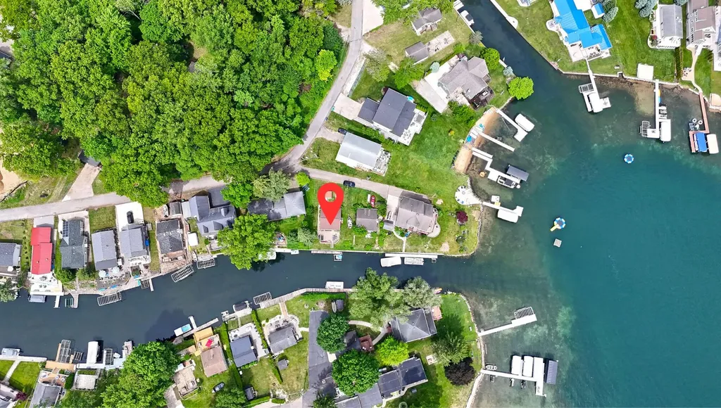 50705 W Bay Road Silver Creek Township MI 49047