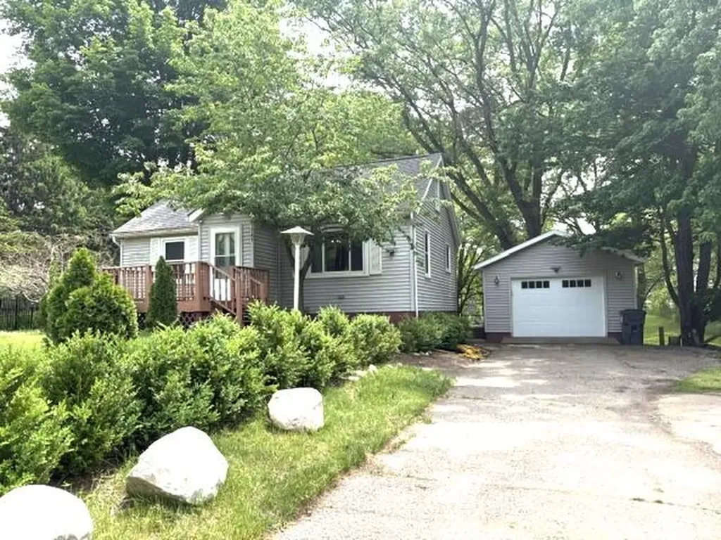 67741 County Road 388 Geneva Township MI 49090