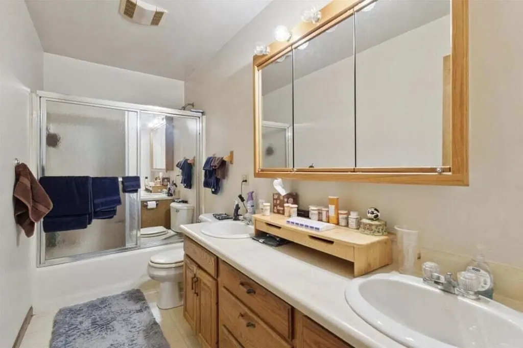 10611 W Main Street Oshtemo Charter Township MI 49009