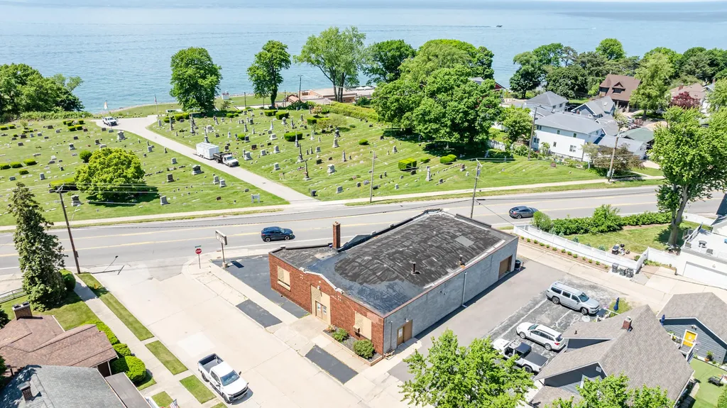 1719 Lakeshore Drive St. Joseph City MI 49085