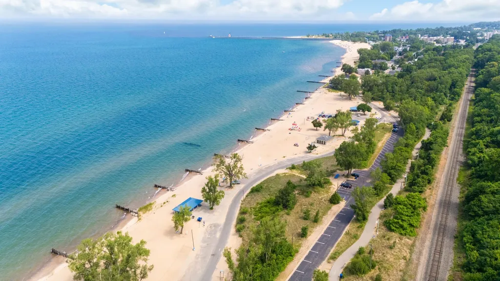 1719 Lakeshore Drive St. Joseph City MI 49085