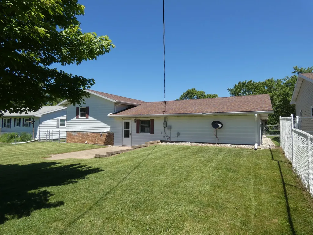 4016 Papalardo Street Bridgman City MI 49106
