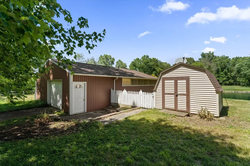 2921 Beebe Road Howard Township MI 49120