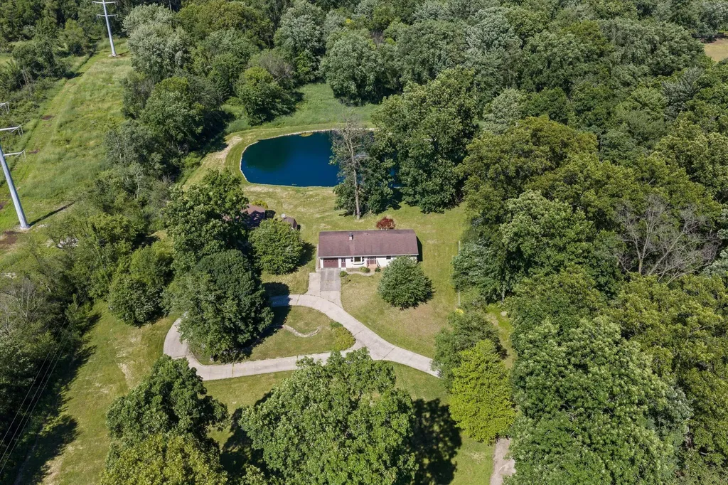 2921 Beebe Road Howard Township MI 49120