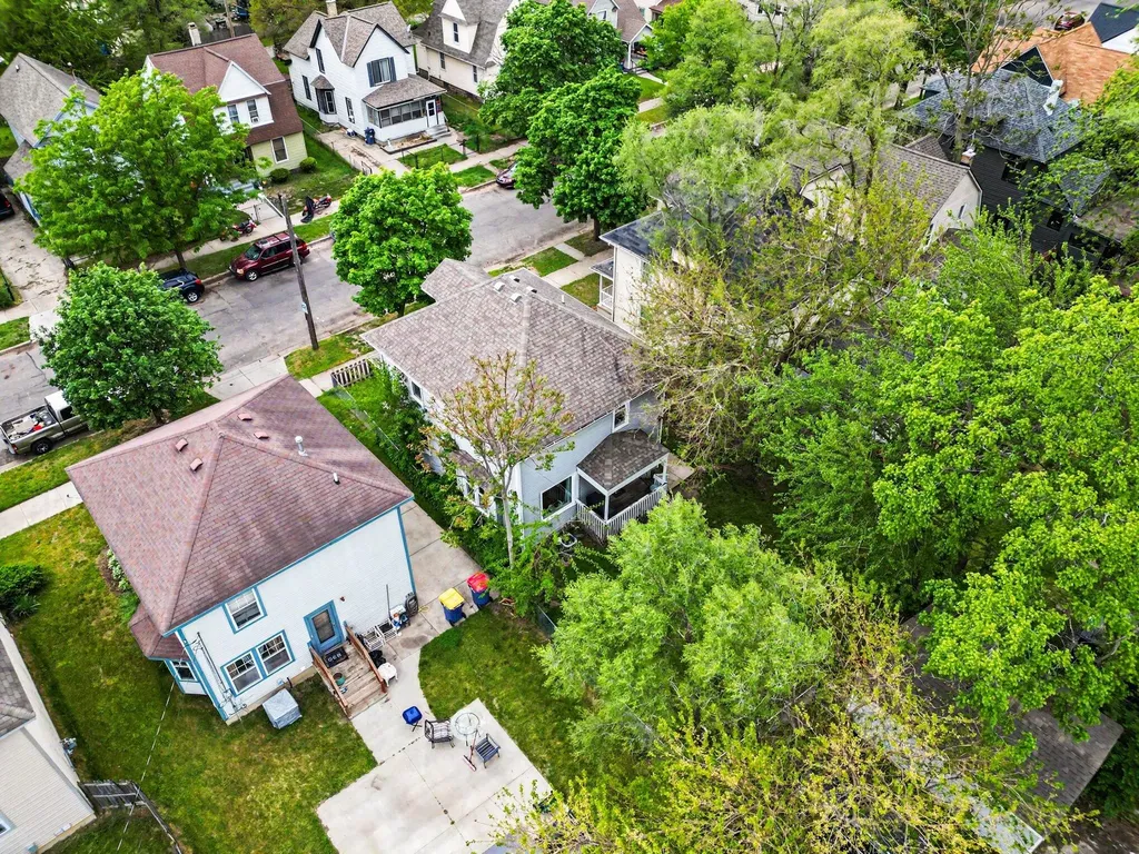 1428 Lafayette Avenue SE Grand Rapids City MI 49507