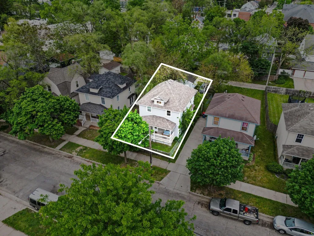 1428 Lafayette Avenue SE Grand Rapids City MI 49507