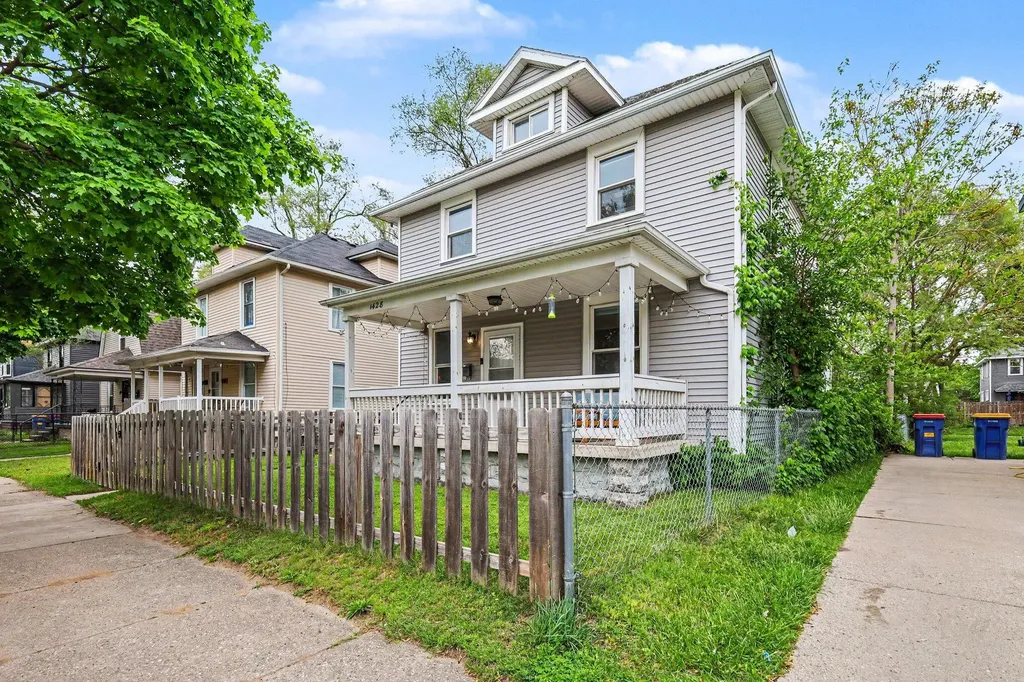 1428 Lafayette Avenue SE Grand Rapids City MI 49507