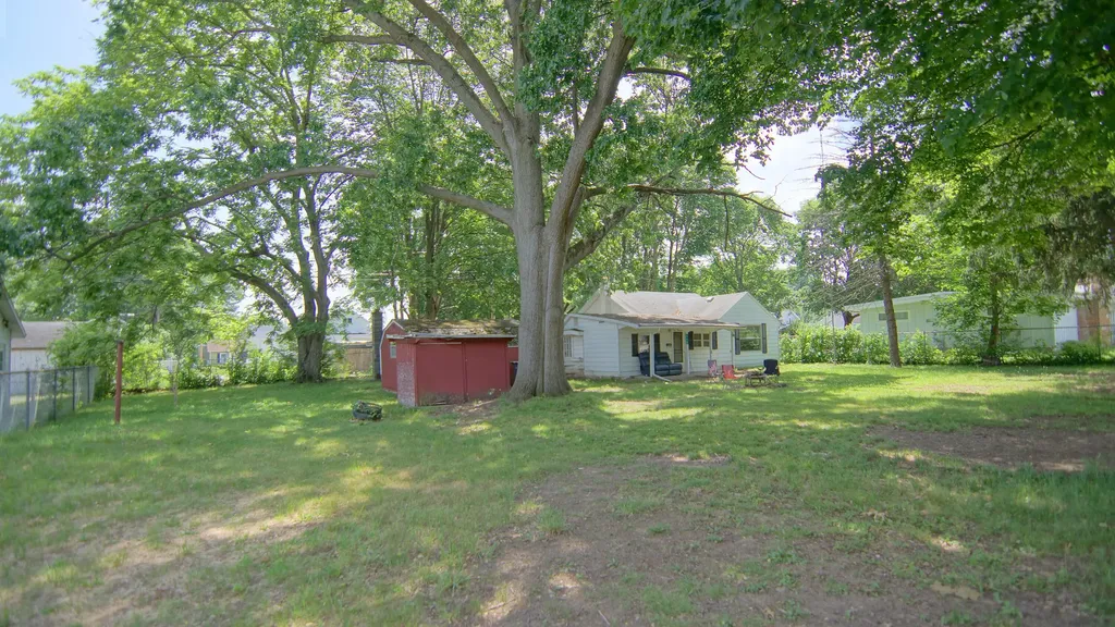 113 W 5th Street Buchanan City MI 49107