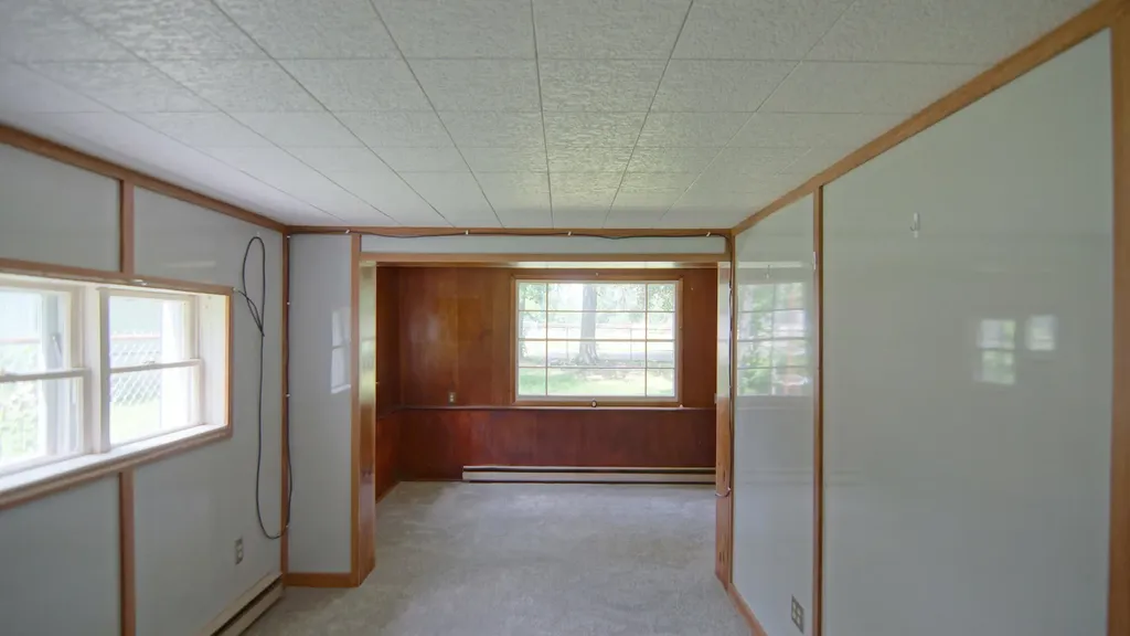 113 W 5th Street Buchanan City MI 49107