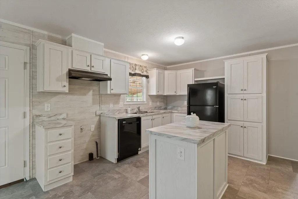 16747 Williamsville Street Calvin Township MI 49095