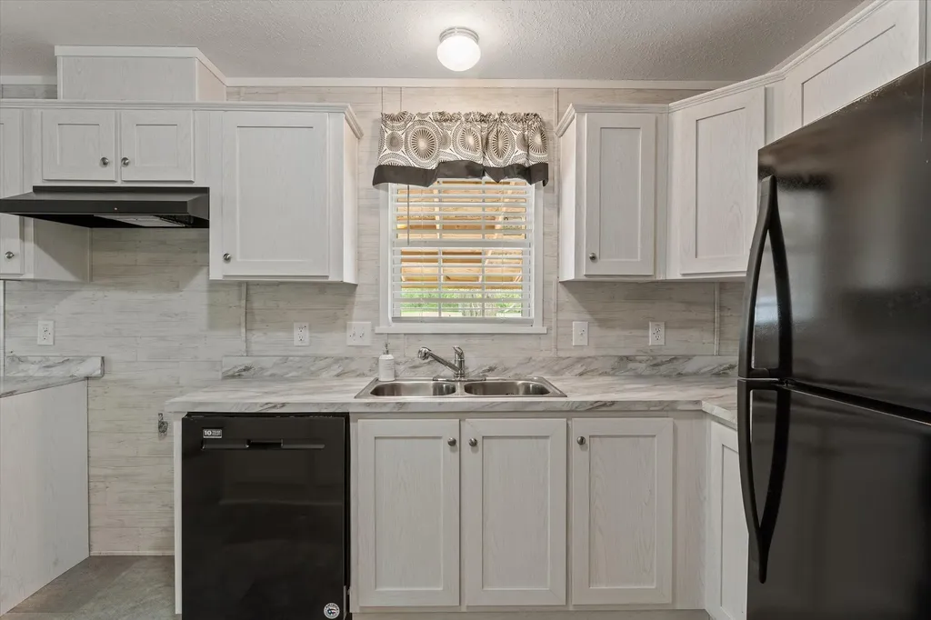 16747 Williamsville Street Calvin Township MI 49095