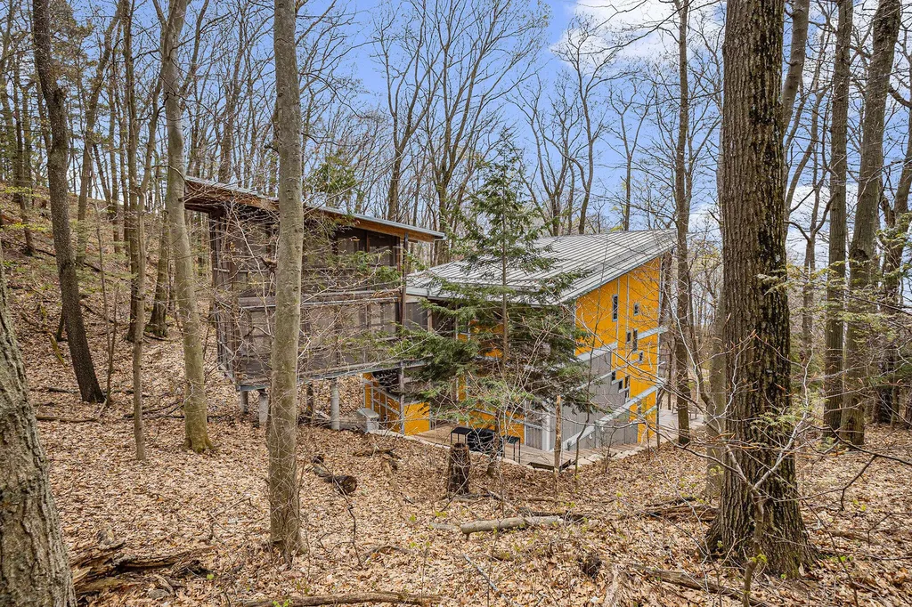 6723 Vandermeulen Laketown Township MI 49423