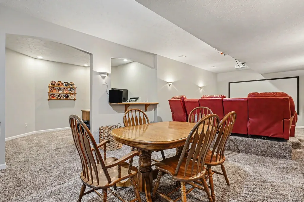 68995 Eagle Cove Court Ontwa Township MI 49112