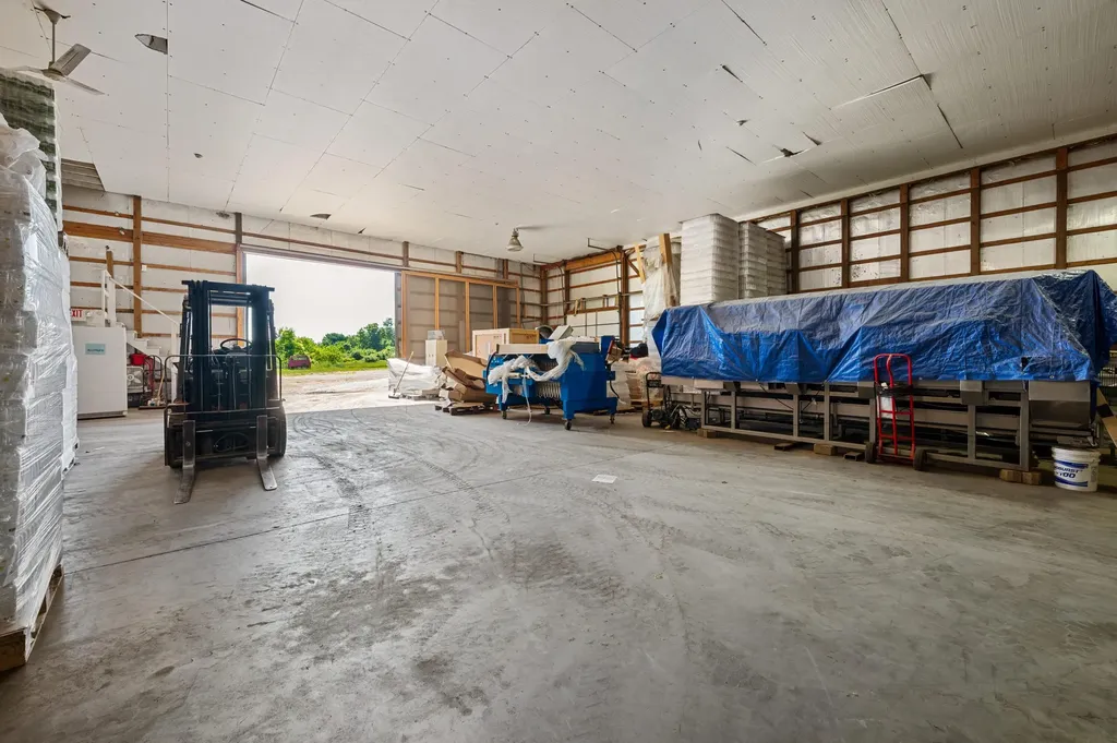 6296 Mountain Road Coloma Charter Township MI 49038