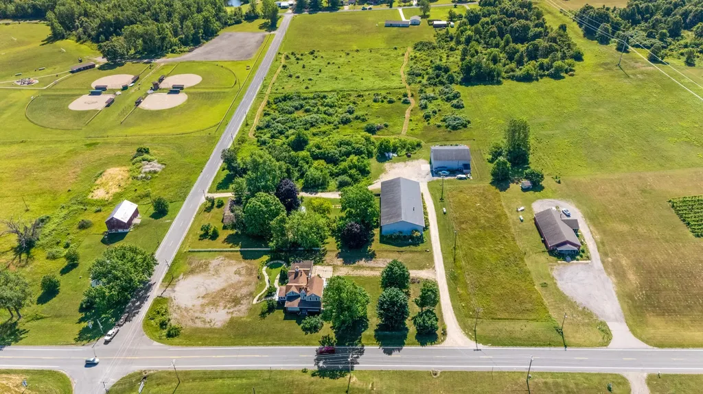 6296 Mountain Road Coloma Charter Township MI 49038
