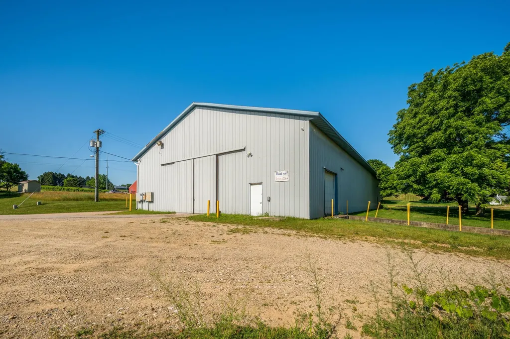 6296 Mountain Road Coloma Charter Township MI 49038
