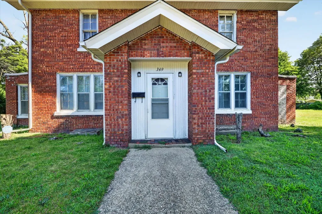 349 E Empire Avenue Benton Harbor City MI 49022