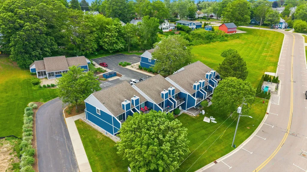 261 Black River Street South Haven City MI 49090