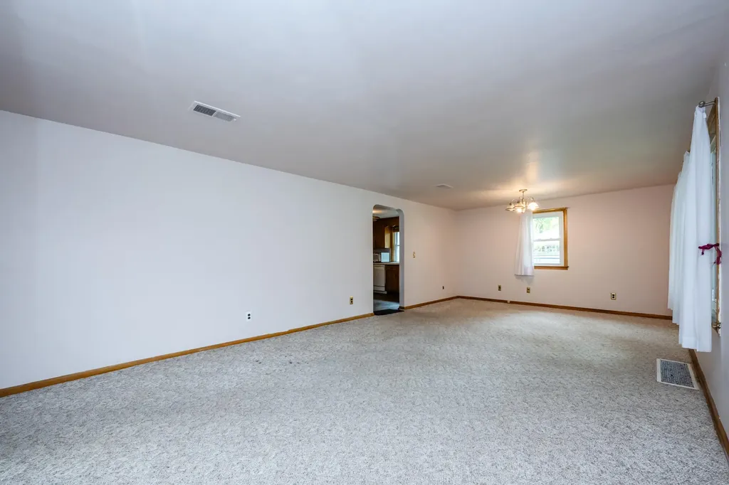 3905 Meadow Lane Lincoln Charter Township MI 49085