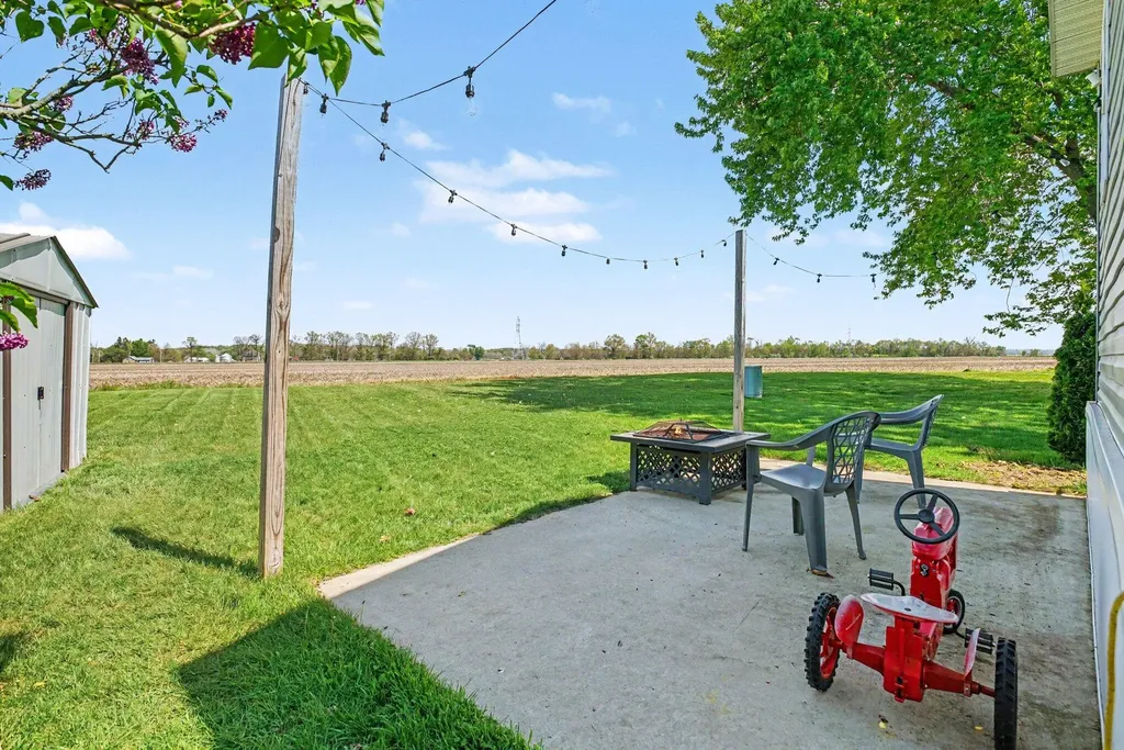 1558 W Shawnee Baroda Township MI 49101