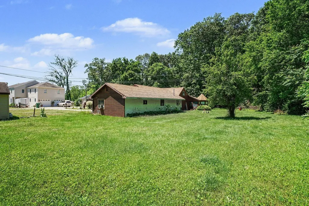 13222 Michigan Avenue Porter Township MI 49130