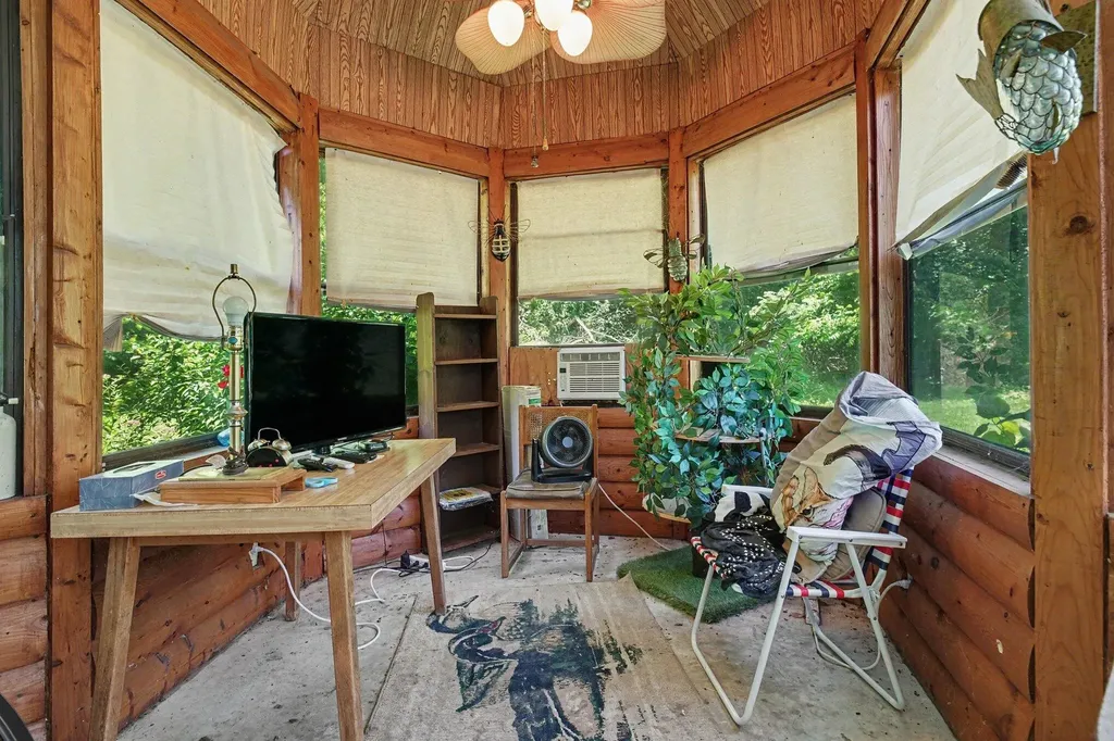 13222 Michigan Avenue Porter Township MI 49130