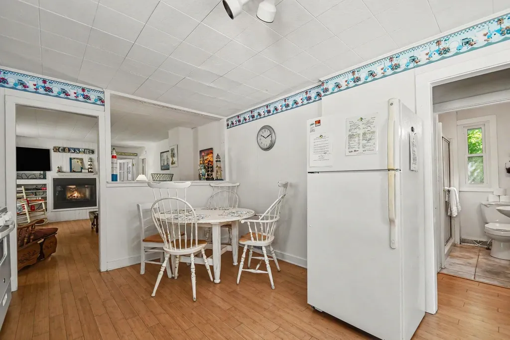 317 E Buffalo Street New Buffalo City MI 49117