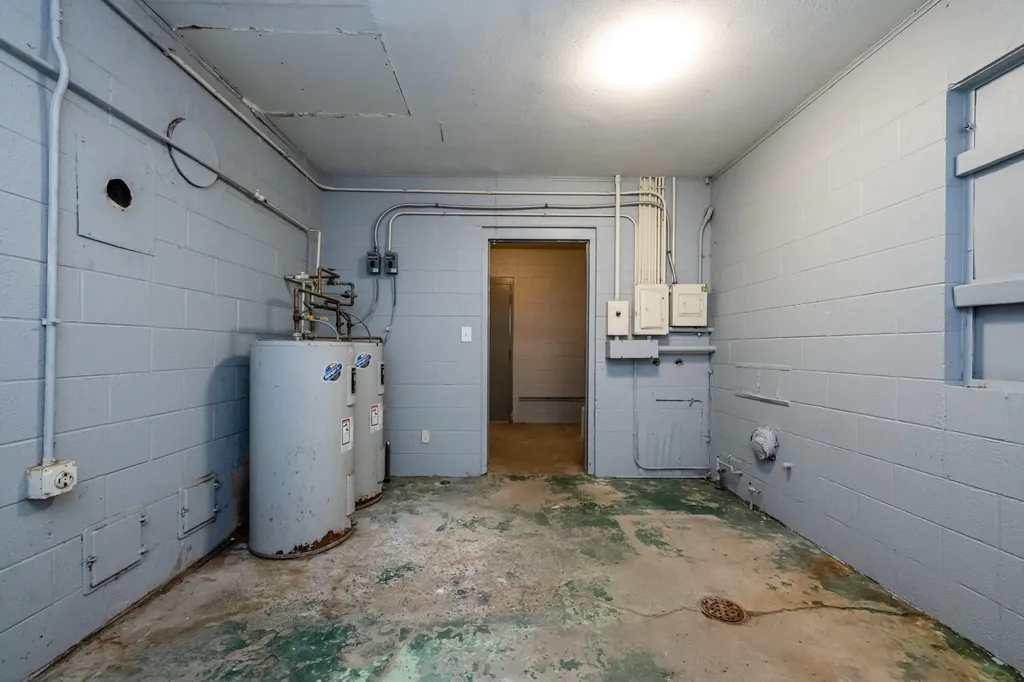 641 N Crystal Avenue Benton Charter Township MI 49022