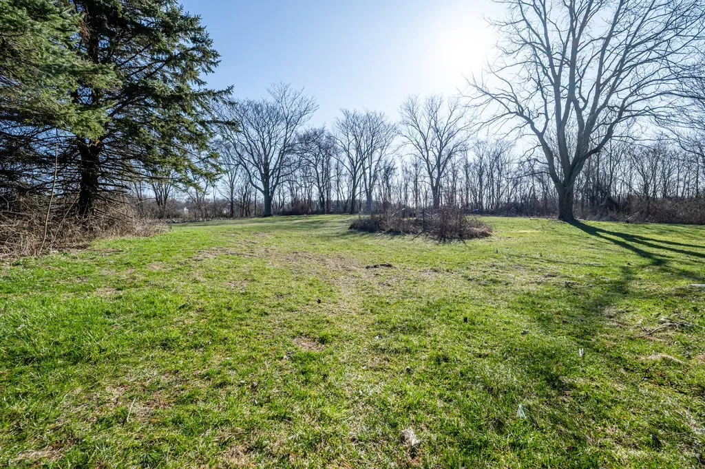641 N Crystal Avenue Benton Charter Township MI 49022