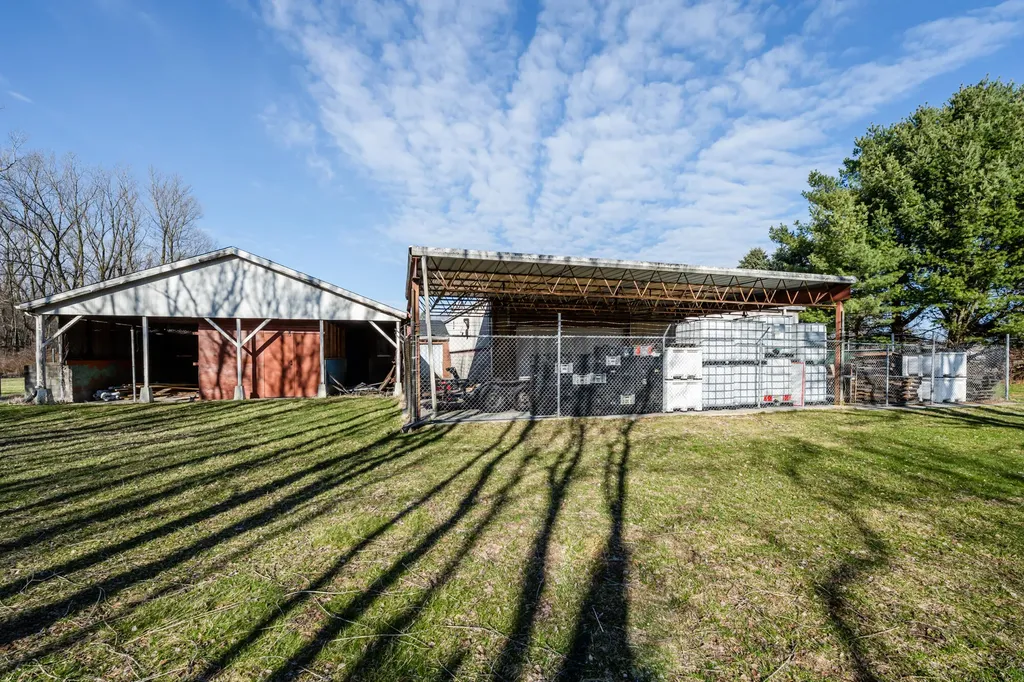 641 N Crystal Avenue Benton Charter Township MI 49022
