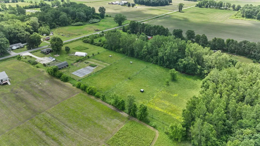 9962 Holden Road Lake Charter Township MI 49101