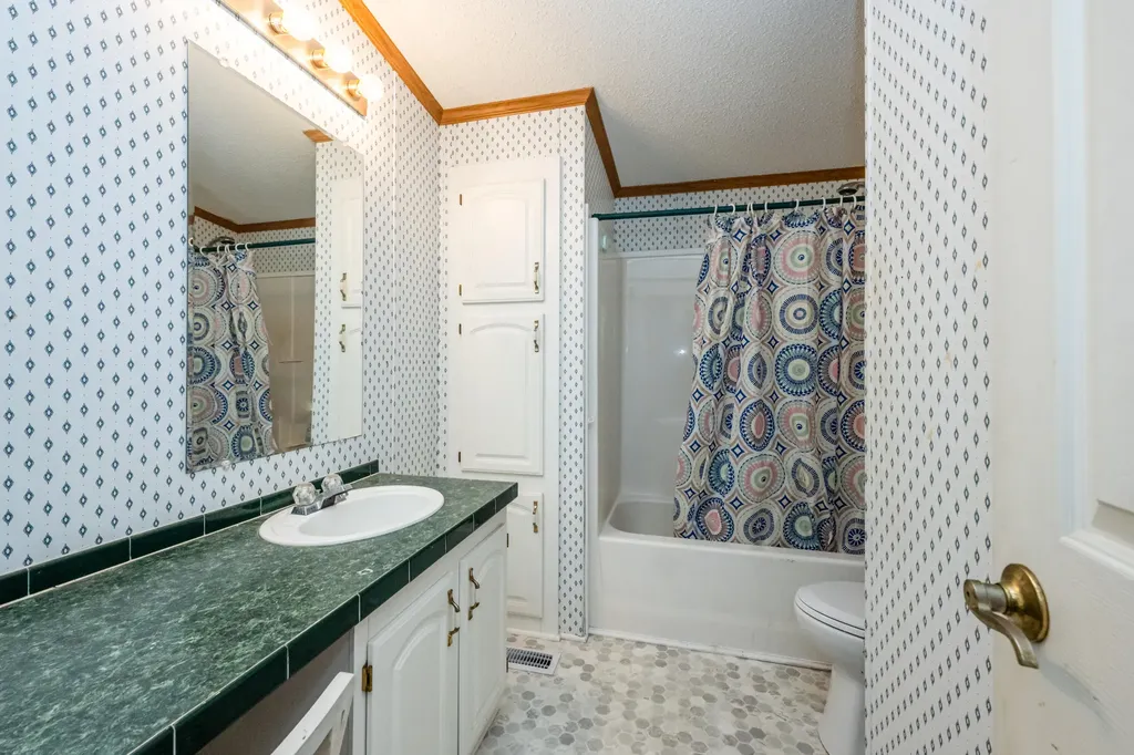 8000 Warren Woods Road Three Oaks Township MI 49128