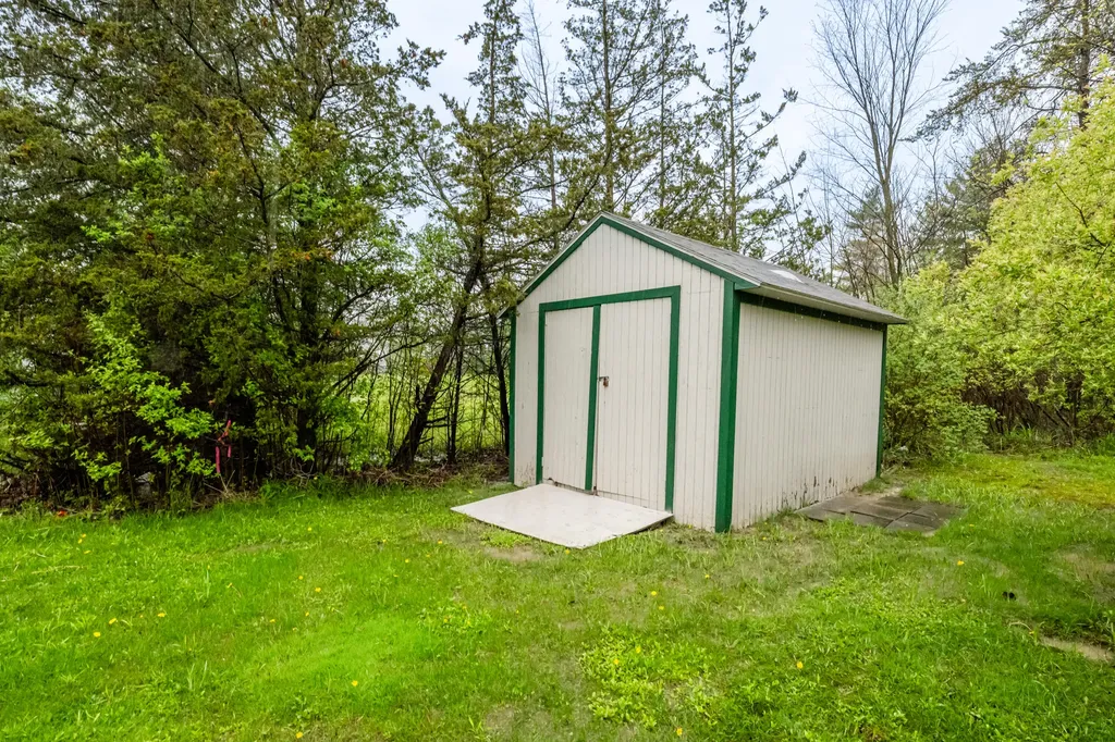 8000 Warren Woods Road Three Oaks Township MI 49128