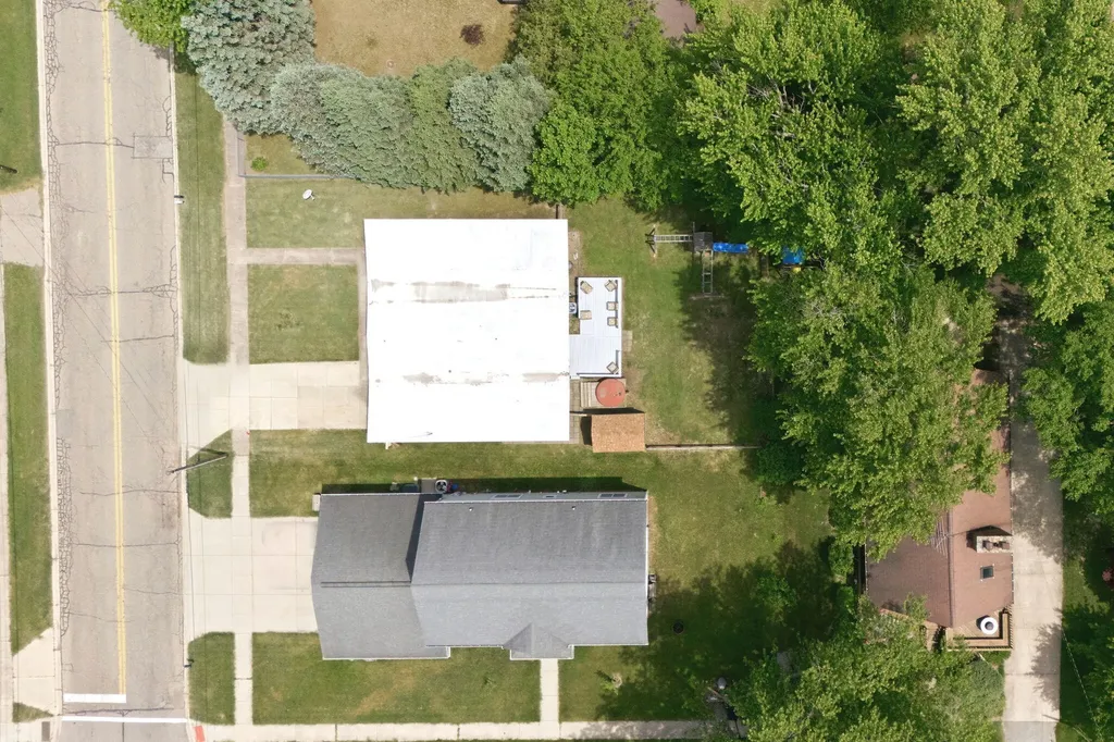 815 W Detroit Street New Buffalo City MI 49117