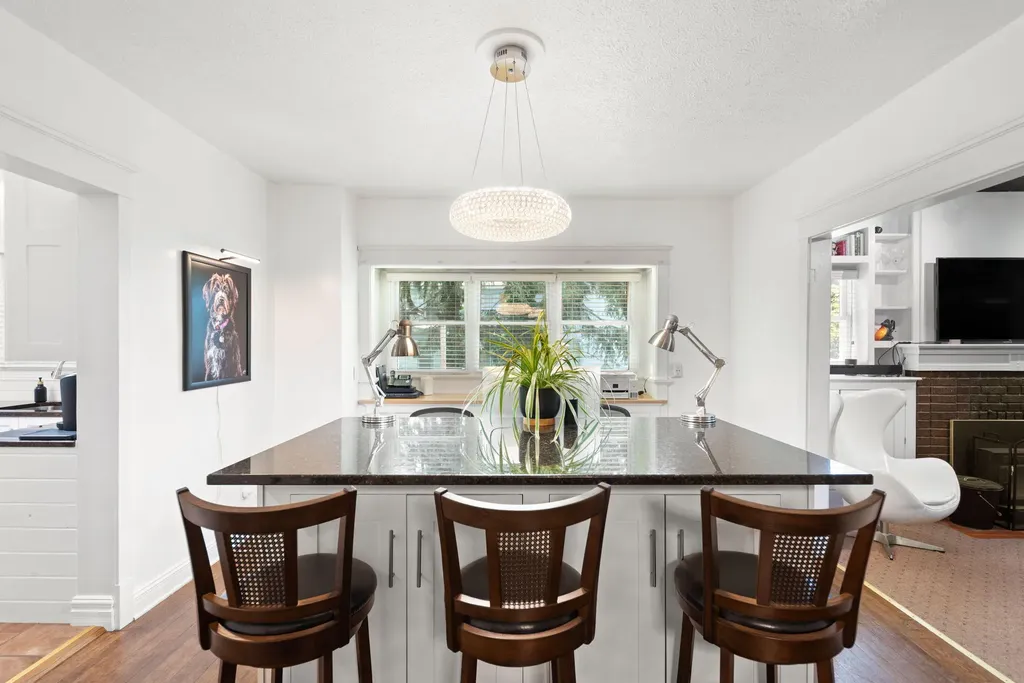 2 E Ash Street E Three Oaks Village MI 49128