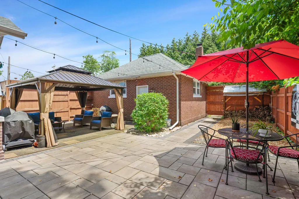 2 E Ash Street E Three Oaks Village MI 49128