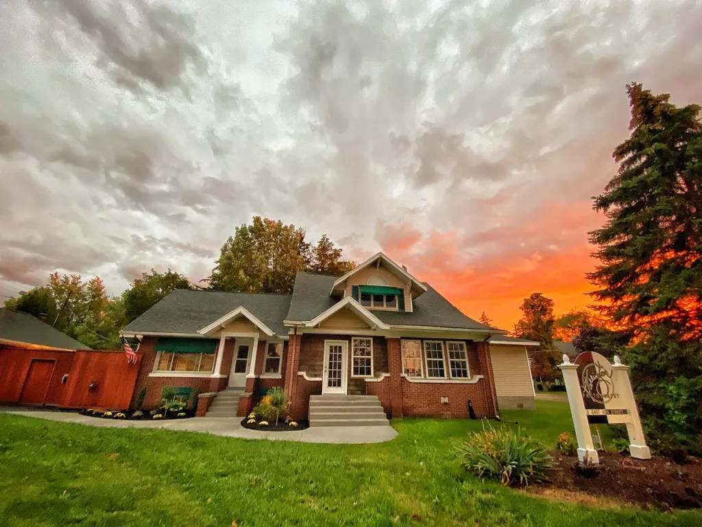 2 E Ash Street E Three Oaks Village MI 49128