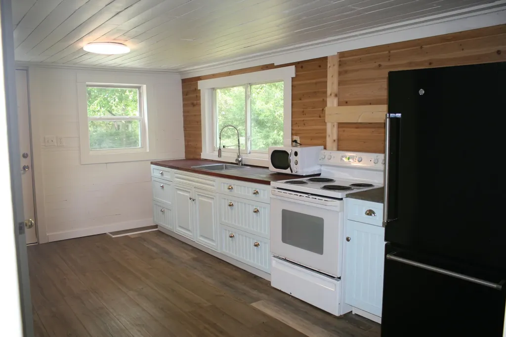 389 Parker Avenue St. Joseph Charter Township MI 49022