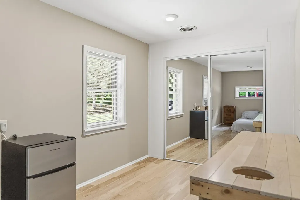 2718 Coloma Road Hagar Township MI 49022