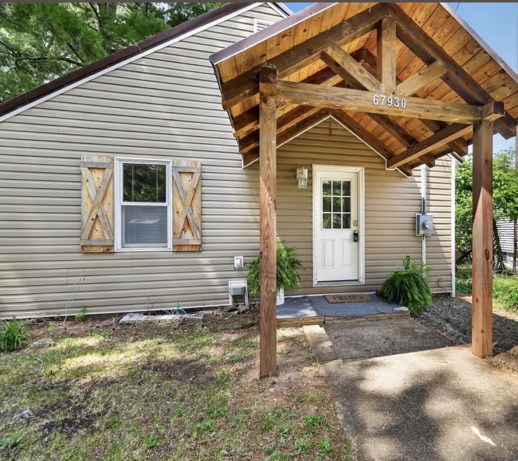 67930 Days Landing Sherman Township MI 49091