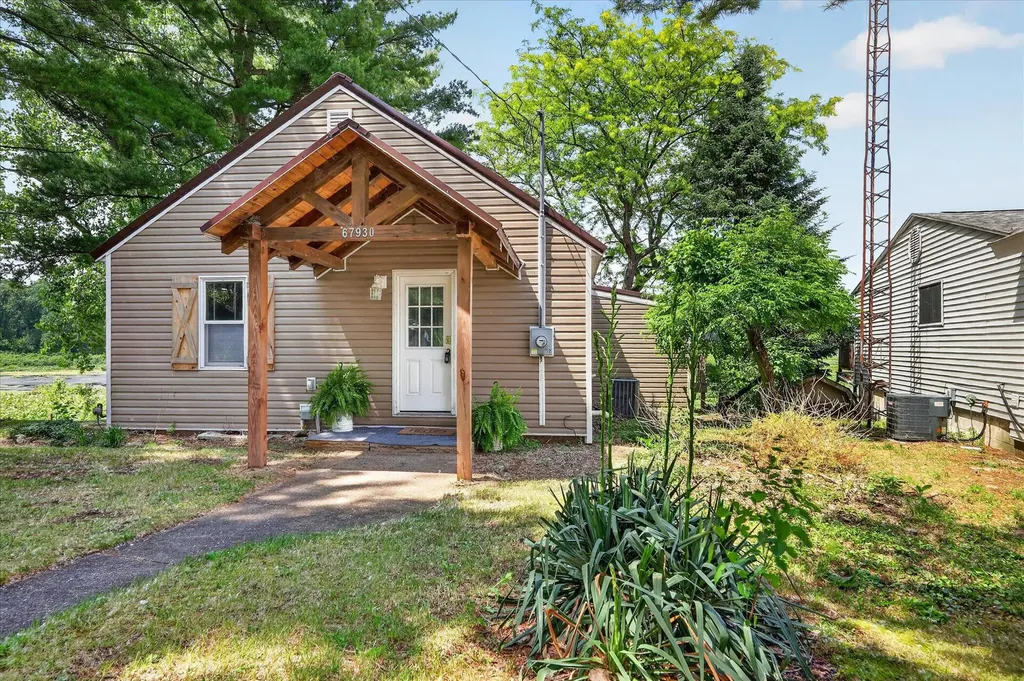67930 Days Landing Sherman Township MI 49091